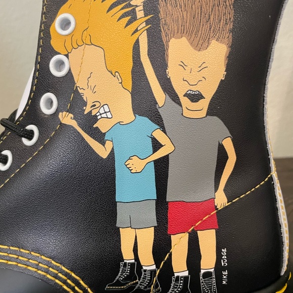 NWT Doc Martens x Beavis and Butthead collaboration (RARE) Men’s 8 / Women’s 9 - Picture 4 of 9